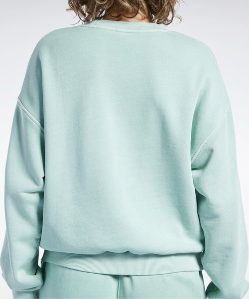 Reebok(リーボック)の「クラシックス ナチュラル ダイ スモール ロゴ スウェットシャツ / Classics Natural Dye Small Logo Sweatshirt(スウェット・レディース・ライトグレー/オフホワイト/グリーン系その他/ブルー・SMALL/MEDIUM/LARGE/X-LARGE/XX-LARGE/X-SMALL)」の20枚目の写真
