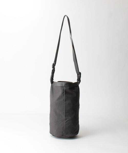 ERA(エラ)の「<ERA.(イーラ)>TAS ROLLTOP バッグ ■■■(ショルダーバッグ・レディース・ブラック/ダークグレー・FREE)」の4枚目の写真