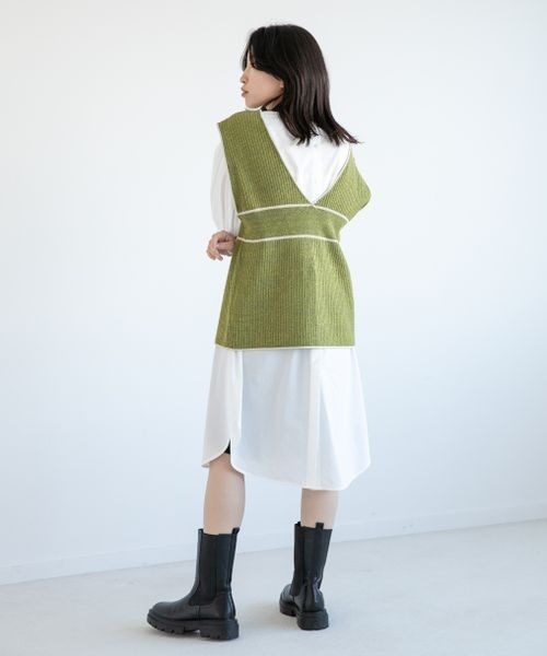 LOWRYS FARM（ローリーズファーム）の「パイピングジレ　267006（ベスト・レディース・アイボリー/ブラック/ダークブラウン/グリーン・FREE）」の11枚目の写真