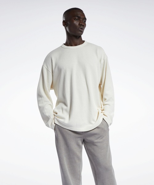 Reebok(リーボック)の「クラシックス ナチュラル ダイ ワッフル クルー スウェットシャツ / Classics Natural Dye Waffle Crew Sweatshirt(スウェット・メンズ・オフホワイト/グリーン系その他・SMALL/MEDIUM/LARGE/X-LARGE/XX-LARGE/X-SMALL/XXX-LARGE)」の2枚目の写真