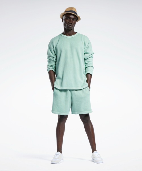 Reebok(リーボック)の「クラシックス ナチュラル ダイ ワッフル クルー スウェットシャツ / Classics Natural Dye Waffle Crew Sweatshirt(スウェット・メンズ・オフホワイト/グリーン系その他・SMALL/MEDIUM/LARGE/X-LARGE/XX-LARGE/X-SMALL/XXX-LARGE)」の16枚目の写真