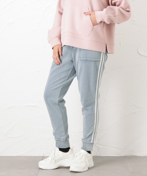 NAVY(ネイビー)の「インディゴジョガーパンツ(その他パンツ・レディース・ブラック/サックスブルー/ネイビー・M/L)」の13枚目の写真