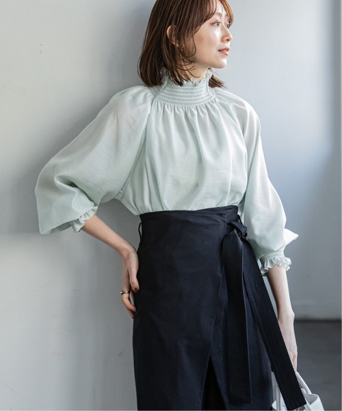 Noble（ノーブル）の「《追加》シャーリングシアーブラウス5◆（シャツ/ブラウス・レディース・グリーン/ホワイト/ベージュ・38/36）」の6枚目の写真