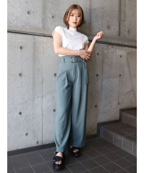 MURUA（ムルーア）の「フレンチスリーブスタンドネックニット（ニット/セーター・レディース・ホワイト/ブラック/イエロー/モカ・FREE）」の6枚目の写真