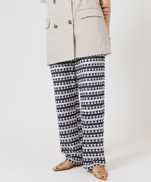 journal standard L'essage（ジャーナルスタンダードレサージュ）の「レースパンツ（その他パンツ・レディース・ネイビー/ナチュラル・FREE）」の2枚目の写真