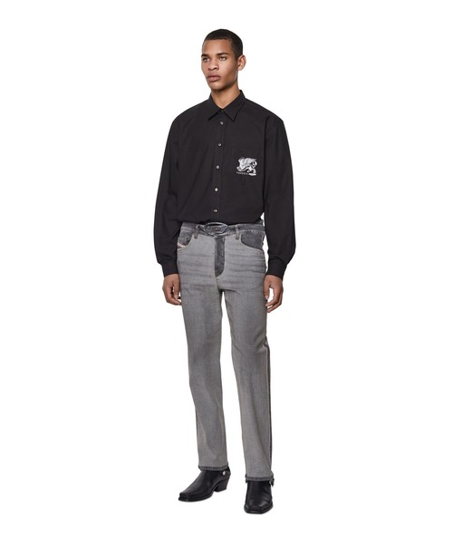 DIESEL(ディーゼル)の「メンズ シャツ プリント(シャツ/ブラウス・メンズ・ブラック/ホワイト・X-SMALL/LARGE/X-LARGE/XX-LARGE/SMALL/MEDIUM)」の6枚目の写真