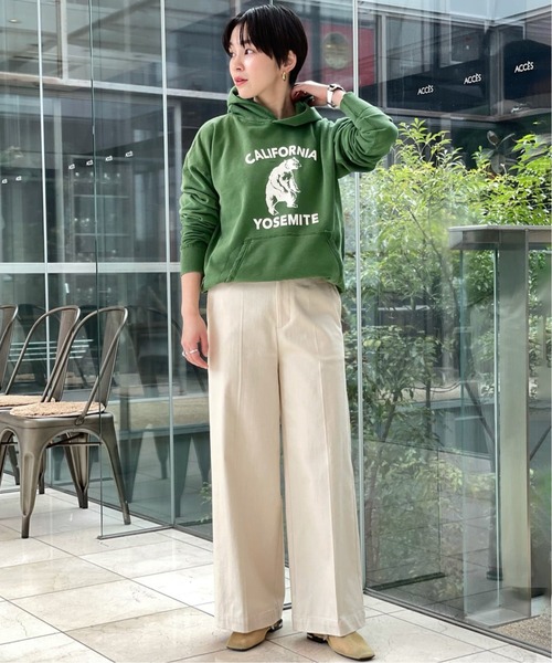 MIXTA（ミクスタ）の「《追加》《別注》【Mixta/ミクスタ】CALIFORNIA YOSEMITE HOODIE：スウェット（パーカー・レディース・カーキ・MEDIUM）」の2枚目の写真