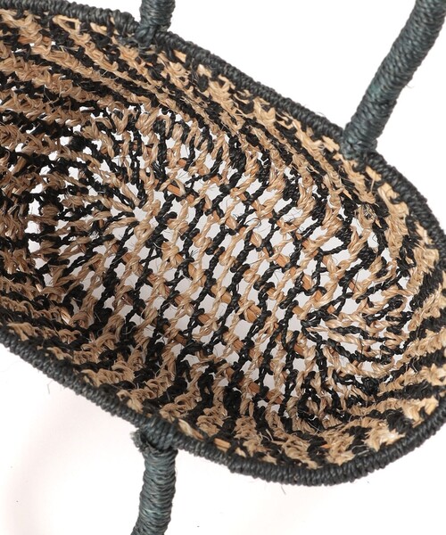 MACKINTOSH PHILOSOPHY（ﾏｯｷﾝﾄｯｼｭ ﾌｨﾛｿﾌｨｰ）の「GREY LABEL アバカミニバスケット（かごバッグ・レディース・ベージュ/ブラック・FREE）」の8枚目の写真