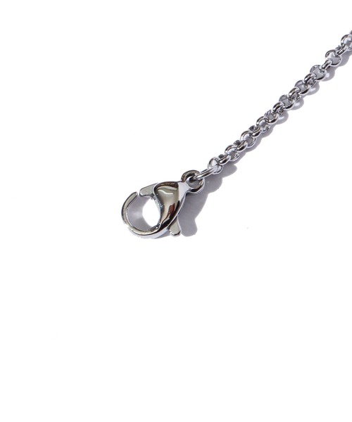 TOMMY HILFIGER(トミーヒルフィガー)の「TOMMY HILFIGER/トミーヒルフィガー STAINLESS STEEL DISK MEDALLION NECKLACE ラウンドロゴネックレス(ネックレス・メンズ・シルバー・FREE)」の4枚目の写真