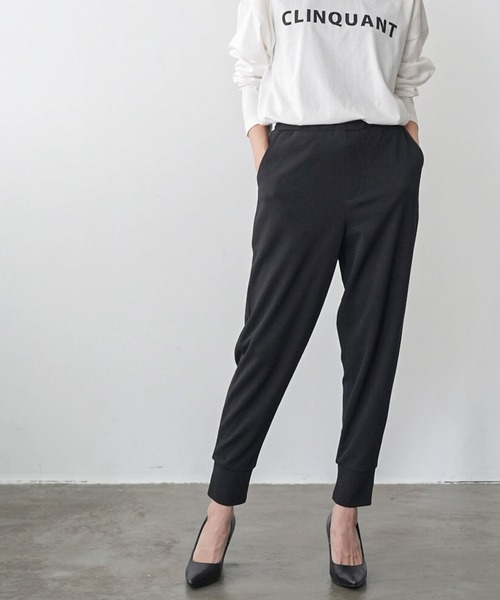 mili an deni（ミリアンデニ）の「ペアスキンバックスリットジョガーパンツ（スラックス・レディース・ブラック/キャメル/チャコールグレー/アイボリー/ネイビー・L/M）」の17枚目の写真