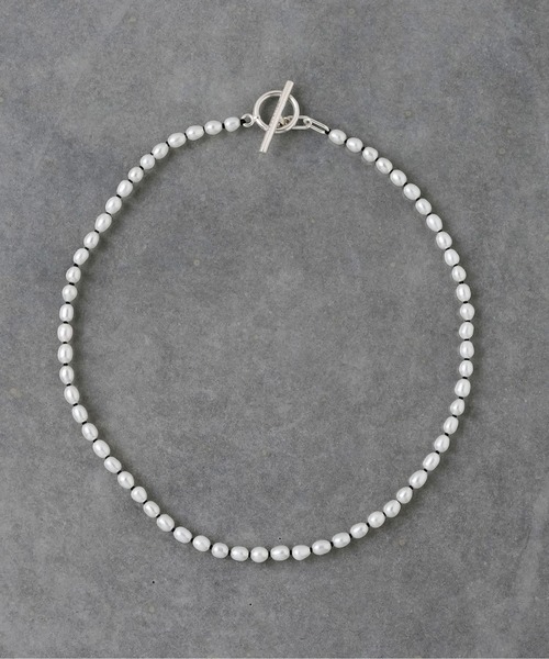 ISOLATION（アイソレーション）の「【ISOLATION / アイソレーション】Tiny Pearl Necklace / タイニーパール マンテルネックレス（ネックレス・レディース・ホワイト×ブラック・38cm）」の14枚目の写真