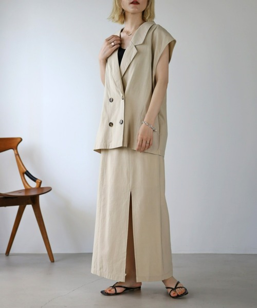 UNFIELD(アンフィールド)の「【UNFIELD】麻混ノースリーブジャケット(ベスト・レディース・ブラック/ブラウン/オフホワイト・FREE)」の2枚目の写真