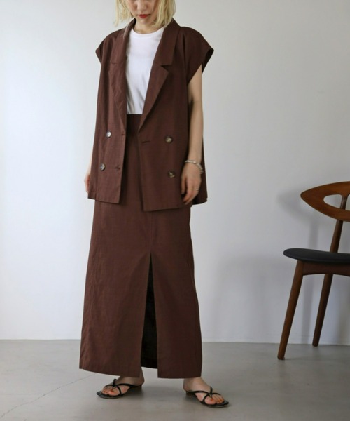 UNFIELD(アンフィールド)の「【UNFIELD】麻混ノースリーブジャケット(ベスト・レディース・ブラック/ブラウン/オフホワイト・FREE)」の4枚目の写真