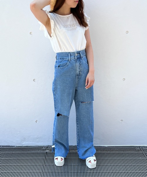 abc une face（アーベーセーアンフェイス）の「ダメ―ジワイドパンツ（デニムパンツ・レディース・ライトブルー・FREE）」の4枚目の写真