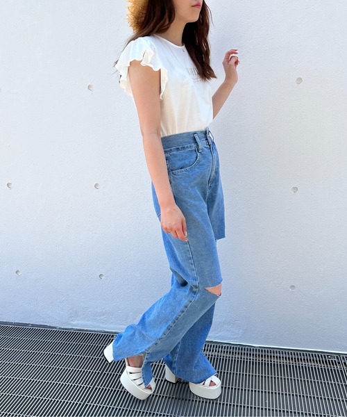 abc une face（アーベーセーアンフェイス）の「ダメ―ジワイドパンツ（デニムパンツ・レディース・ライトブルー・FREE）」の9枚目の写真