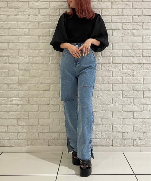 abc une face（アーベーセーアンフェイス）の「ダメ―ジワイドパンツ（デニムパンツ・レディース・ライトブルー・FREE）」の15枚目の写真