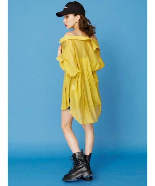 EVRIS（エヴリス）の「オーバーカラーシアーシャツ（シャツ/ブラウス・レディース・ホワイト/ブラック/レッド/マスタード・FREE）」の8枚目の写真