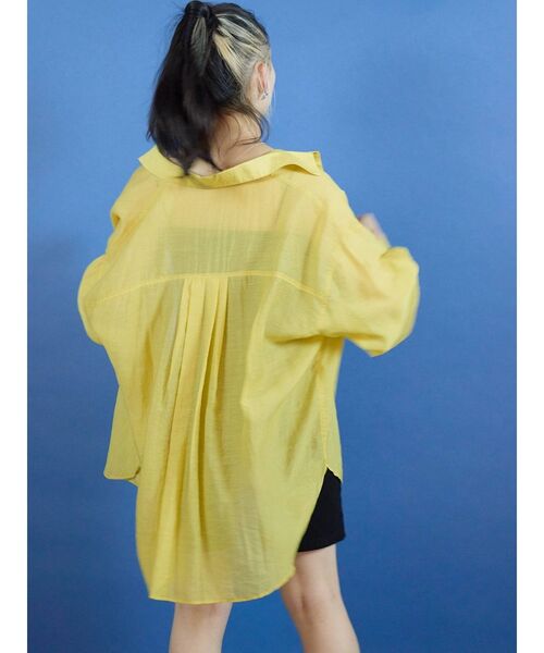 EVRIS（エヴリス）の「オーバーカラーシアーシャツ（シャツ/ブラウス・レディース・ホワイト/ブラック/レッド/マスタード・FREE）」の9枚目の写真