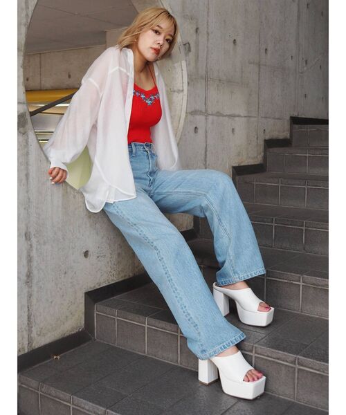 EVRIS（エヴリス）の「オーバーカラーシアーシャツ（シャツ/ブラウス・レディース・ホワイト/ブラック/レッド/マスタード・FREE）」の17枚目の写真