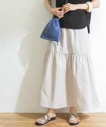 タフタティアードスカート