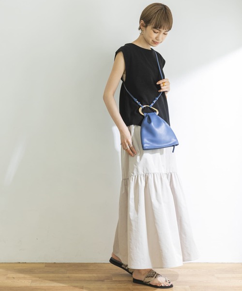 URBAN RESEARCH（アーバンリサーチ）の「タフタティアードスカート（スカート・レディース・ベージュ系その他/ブラック・38/36）」の5枚目の写真