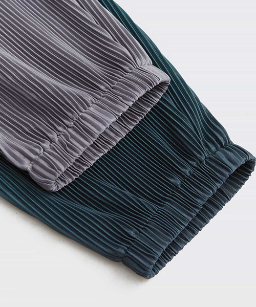 INFLATION（インフレーション）の「INFLATION(インフレーション)グラデーションパンツ（その他パンツ・メンズ・グレー/グリーン・S/M/XL/L）」の16枚目の写真