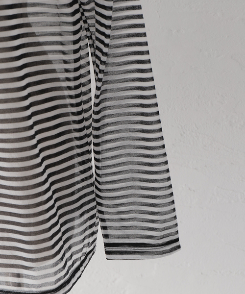 JOURNAL STANDARD(ジャーナルスタンダード)の「シアーロングTシャツ(Tシャツ/カットソー・レディース・ホワイト/ホワイト×ホワイト・FREE)」の13枚目の写真