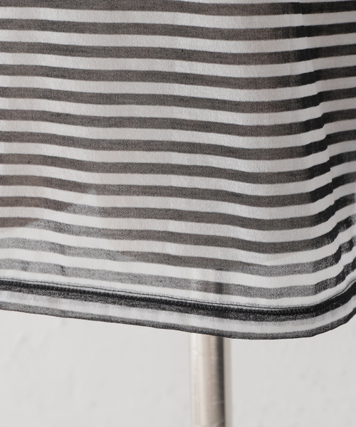 JOURNAL STANDARD(ジャーナルスタンダード)の「シアーロングTシャツ(Tシャツ/カットソー・レディース・ホワイト/ホワイト×ホワイト・FREE)」の9枚目の写真