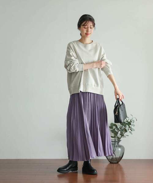 URBAN RESEARCH DOORS（アーバンリサーチドアーズ）の「スウェットクルーネックプルオーバー（スウェット・レディース・グレー/ベージュ/スミクロ・MEDIUM）」の12枚目の写真