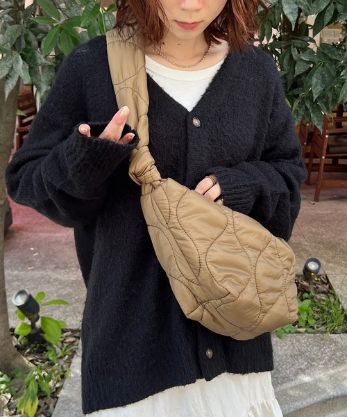 DISCOAT（ディスコート）の「【リバイバル/WEB限定】ボンディングメッセンジャーバッグ（メッセンジャーバッグ・レディース・ホワイト/ブラック/カーキ・FREE）」の5枚目の写真