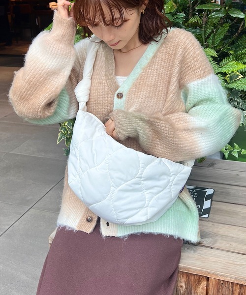 DISCOAT（ディスコート）の「【リバイバル/WEB限定】ボンディングメッセンジャーバッグ（メッセンジャーバッグ・レディース・ホワイト/ブラック/カーキ・FREE）」の4枚目の写真