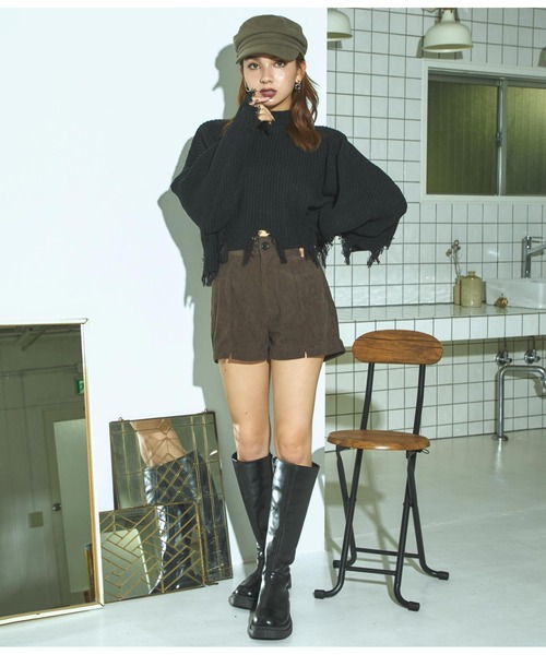 ANAP（アナップ）の「クロップド丈ダメージニットトップスセーター（ニット/セーター・レディース・グレイッシュベージュ/ネイビー/アイボリー/ブラック/グリーン・FREE）」の7枚目の写真