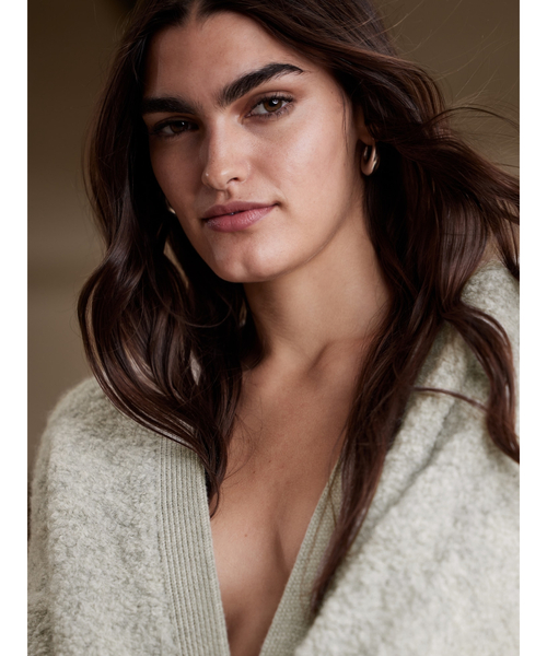 Banana Republic（バナナリパブリック）の「Safidoブークレカーディガン（カーディガン/ボレロ・レディース・ライトグレー/アイボリー・XS/S/M/L）」の6枚目の写真