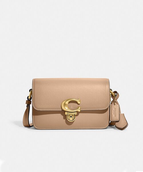 COACH ストゥディオ ショルダーバッグ 19 COACH（コーチ）の「ストゥディオ ショルダー バッグ 19