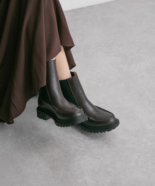 KBF（ケイビーエフ）の「モカシントゥサイドゴアブーツ（ブーツ・レディース・ダークブラウン/ブラック・38/37/36）」の4枚目の写真