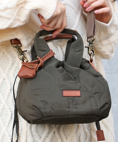 toleur（トーラ）の「【toleur】ポリキルティング/カウレザー巾着トートバッグ トーラ ※11806（トートバッグ・レディース・ネイビー/グレイッシュベージュ/ライトブラウン/カーキ・FREE）」の3枚目の写真