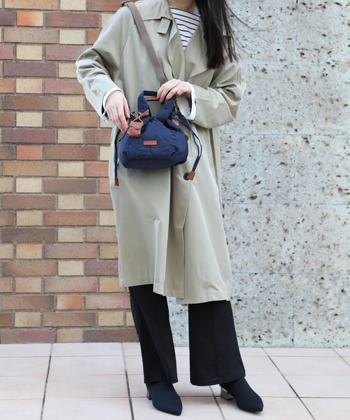 toleur（トーラ）の「【toleur】ポリキルティング/カウレザー巾着トートバッグ トーラ ※11806（トートバッグ・レディース・ネイビー/グレイッシュベージュ/ライトブラウン/カーキ・FREE）」の17枚目の写真