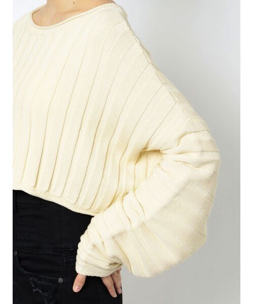 EMODA（エモダ）の「ルーズネックニット（ニット/セーター・レディース・ピンク/ブルー/アイボリー/ブラック・FREE）」の22枚目の写真