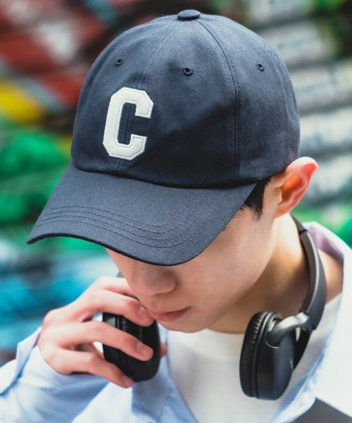 improves(インプローブス)の「アルファベット 刺しゅう キャップ(キャップ・メンズ・キャメル/ネイビー/ベージュ/オレンジ/ブラック/ブラウン/ホワイト/グリーン/レッド・FREE)」の7枚目の写真