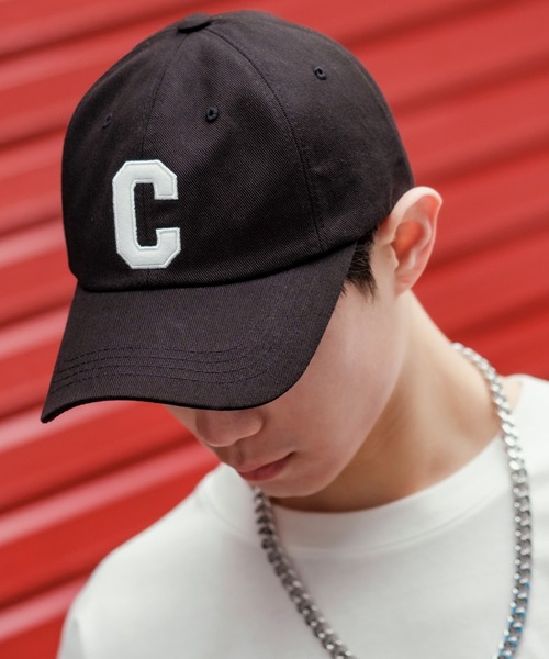 improves(インプローブス)の「アルファベット 刺しゅう キャップ(キャップ・メンズ・キャメル/ネイビー/ベージュ/オレンジ/ブラック/ブラウン/ホワイト/グリーン/レッド・FREE)」の3枚目の写真