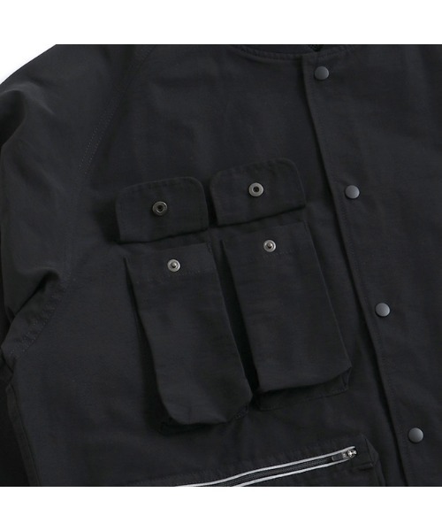 Manhattan Portage（マンハッタンポーテージ）の「Field Jacket（ナイロンジャケット・メンズ・ダークグレー/ブラック・MEDIUM/LARGE）」の6枚目の写真