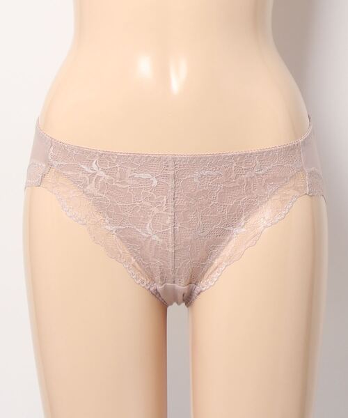 TRIUMPH（トリンプ）の「トリンプストーリー557 レギュラーショーツ【M,Lサイズ】TR557 Hikini（ショーツ・レディース・ベージュ/ブラック・L/M）」の4枚目の写真