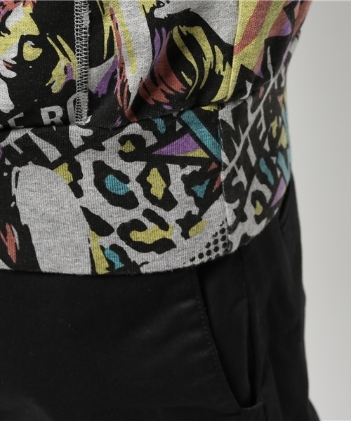 HYSTERIC GLAMOUR（ヒステリックグラマー）の「FLAMIN総柄 PK（パーカー・メンズ・その他2・MEDIUM/LARGE/SMALL）」の11枚目の写真