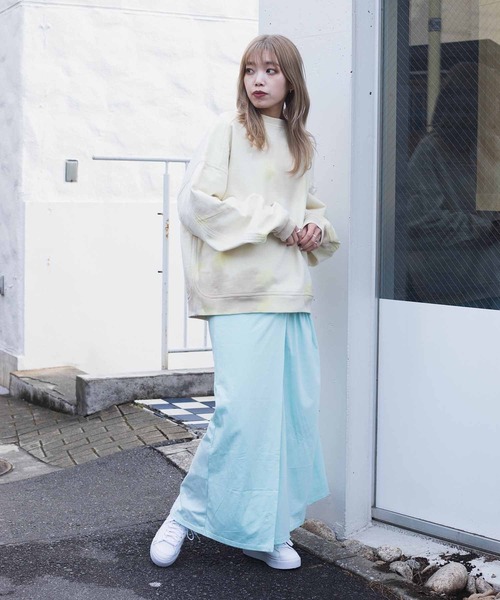 TheOpen Product(ザオープンプロダクト)の「THE OPEN PRODUCT RUCHED WRAP MAXI SKIRT GTO221SK002(スカート・レディース・ライトブルー・1)」の5枚目の写真