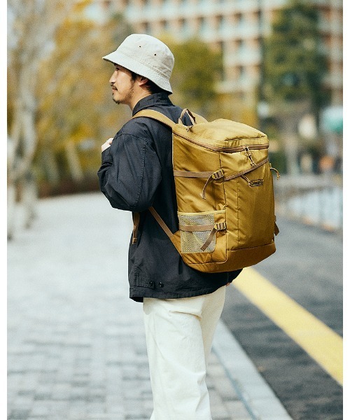 COLEMAN(コールマン)の「ウォーカースクエアバックパック(ブラックヘザー)(バックパック/リュック・メンズ・ブラック系その他・30リッター)」の18枚目の写真