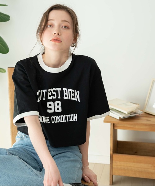 WEGO（ウィゴー）の「WEGO/グラフィックショートT（Tシャツ/カットソー・レディース・ダークグリーン/ブラック/ホワイト/ブルー/ブルー系その他/その他1/その他2/その他3/その他4/ホワイト系その他/ブラック系その他/杢グレー/その他5/オレンジ/その他7/オフホワイト/アイボリー/その他6/その他9/その他8/その他10/その他16/その他13/その他15/イエロー/その他17/その他12/サックスブルー/その他14・MEDIUM/SMALL）」の7枚目の写真
