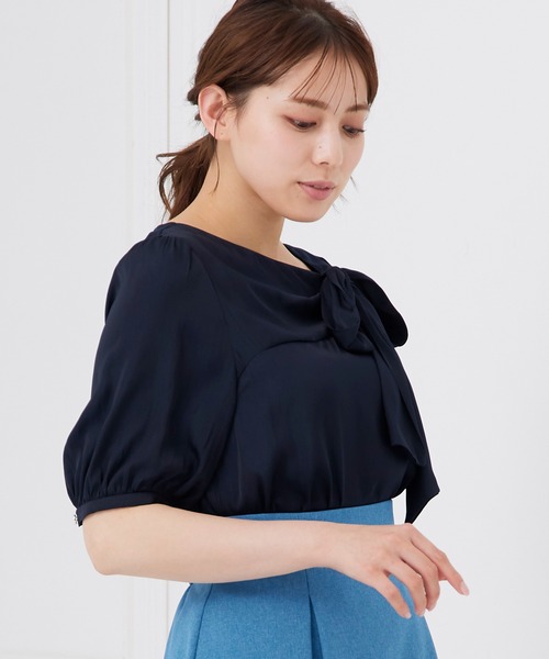 12Twelve Agenda（トゥエルブ　アジェンダ）の「シルキーサテンリボンブラウス（シャツ/ブラウス・レディース・グレイッシュベージュ/ネイビー/ラベンダー・M）」の15枚目の写真