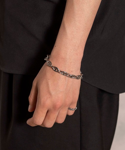 BROTHERHOOD（ブラザーフッド）の「【BROTHERHOOD】エリプスブレス「サージカルステンレス」（ブレスレット・メンズ・シルバー・FREE）」の5枚目の写真