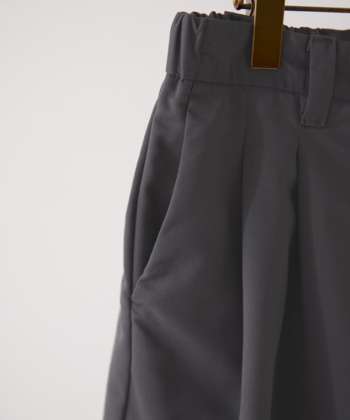 cussil（クシル）の「【cussil/クシル】ドレスツイル　リラックス2タックワイドバルーンパンツ（その他パンツ・メンズ・チャコールグレー/ブラック・S/M/L）」の17枚目の写真