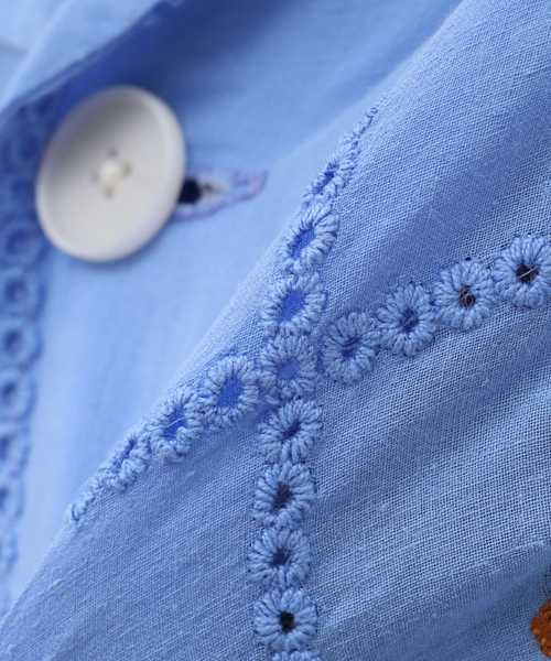 mii（ミー）の「【mii / ミイ】カデイコットンハンドエンブロイダリ-シャツ（シャツ/ブラウス・メンズ・サックスブルー/イエロー/ホワイト×ホワイト・FREE）」の11枚目の写真